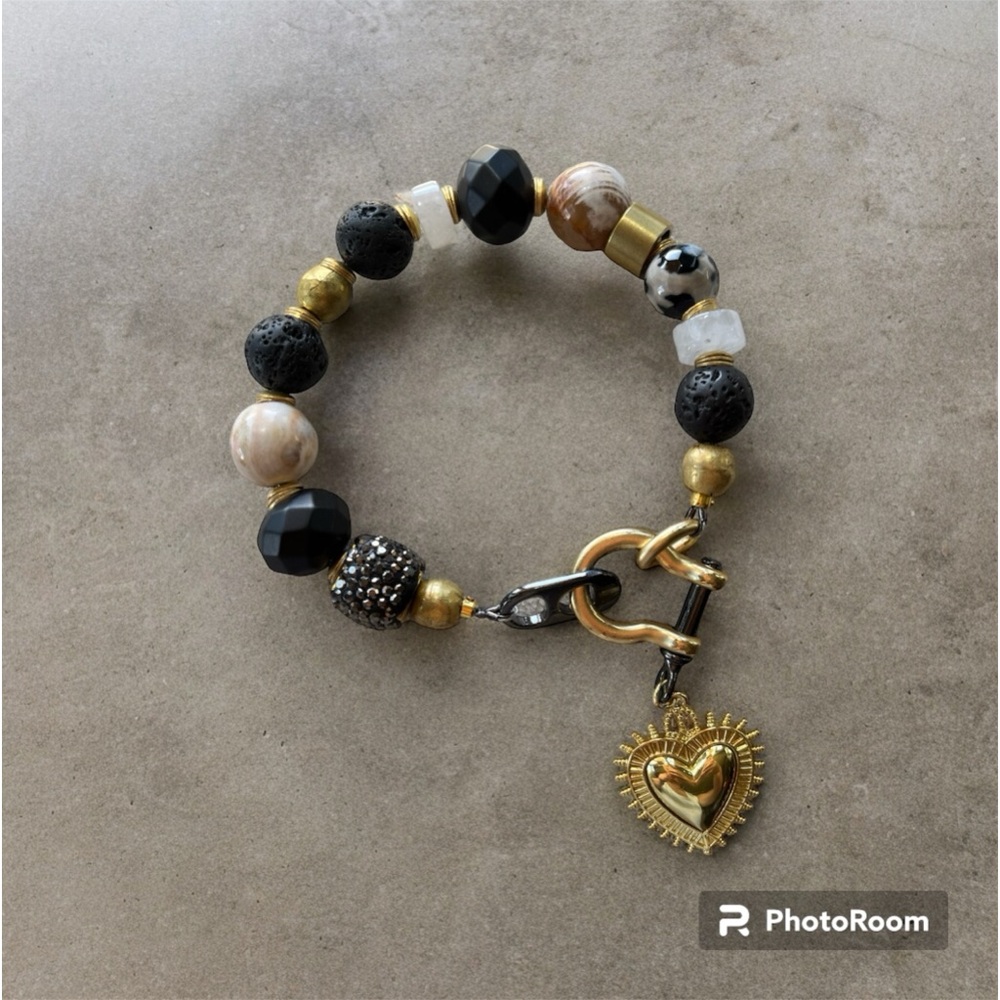 HANDMADE WOMEN BRACELET ByGracieWeeler . TRENDS